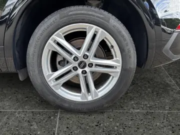 AUDI Q5 SPORTBACK S-LINE 40 TDI QUATTRO (AHK PANO MAT