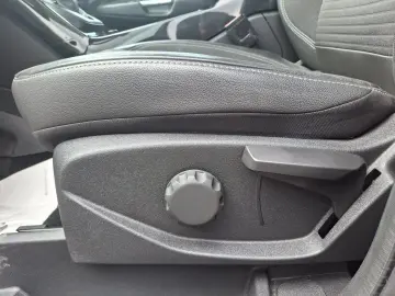 Ford Kuga 2.0 TDCi 4WD Powershift Titanium