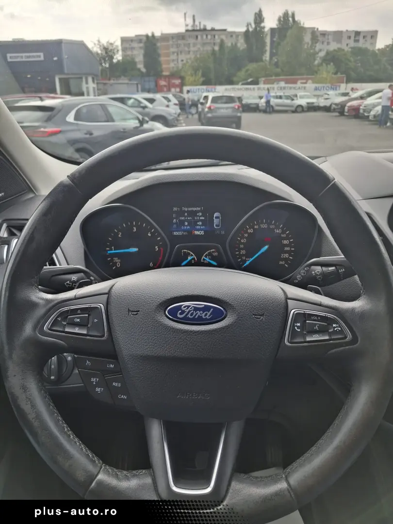 Ford Kuga 2.0 TDCi 4WD Powershift Titanium