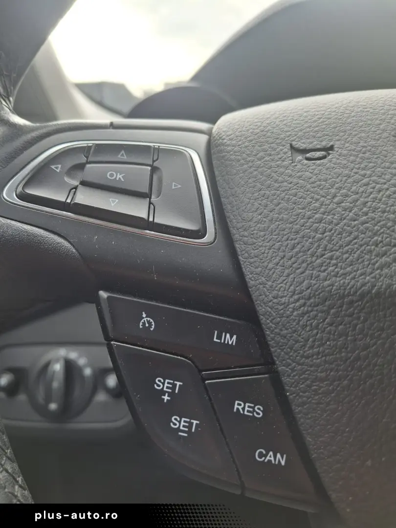 Ford Kuga 2.0 TDCi 4WD Powershift Titanium