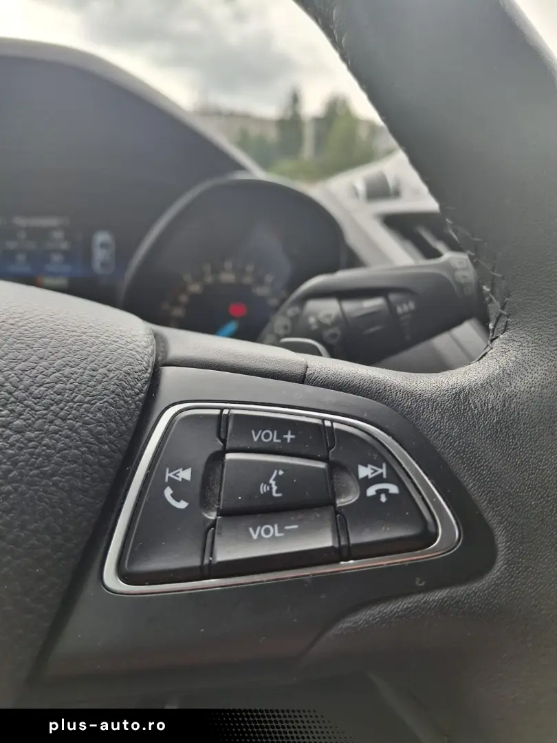 Ford Kuga 2.0 TDCi 4WD Powershift Titanium