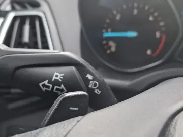 Ford Kuga 2.0 TDCi 4WD Powershift Titanium