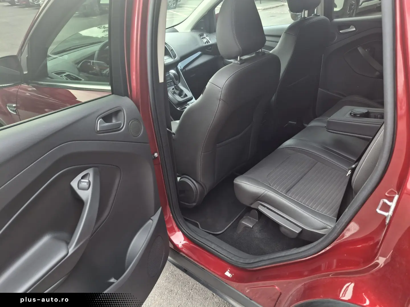 Ford Kuga 2.0 TDCi 4WD Powershift Titanium