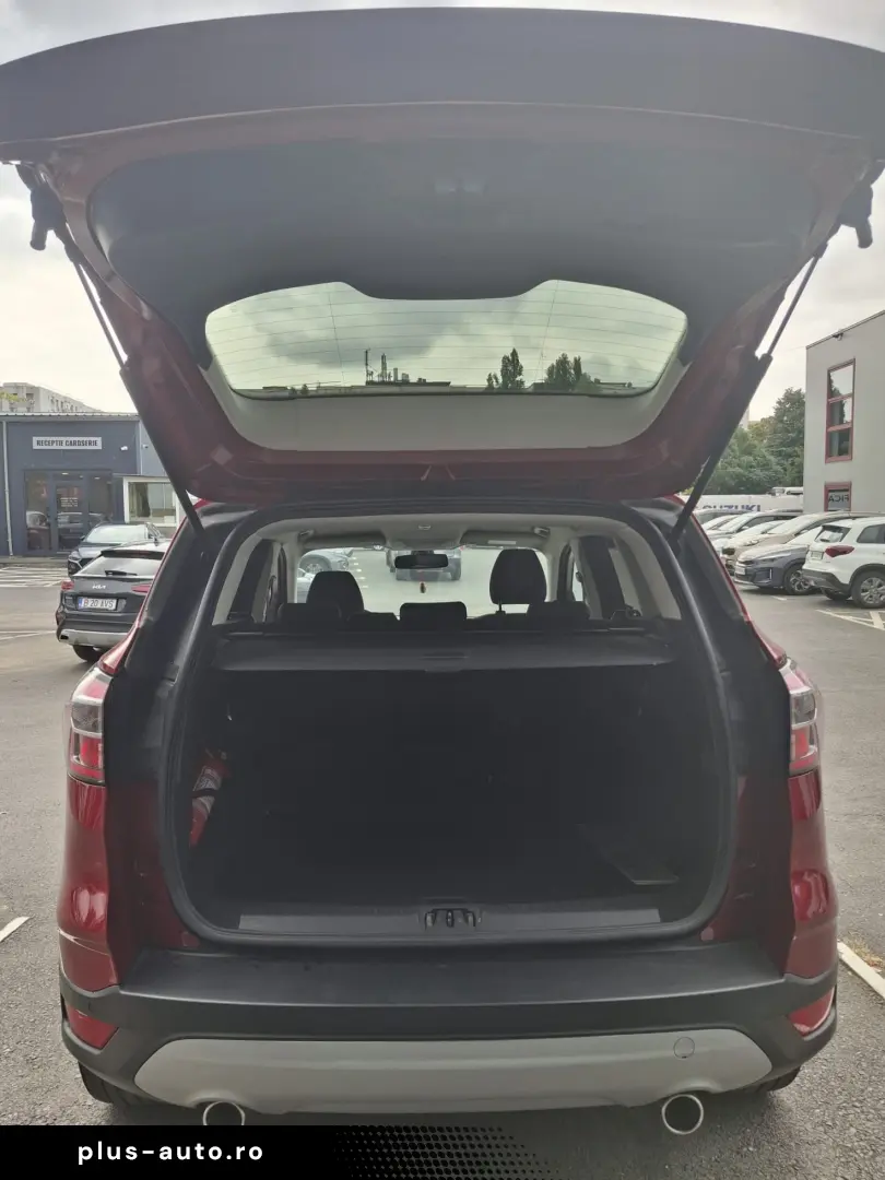 Ford Kuga 2.0 TDCi 4WD Powershift Titanium