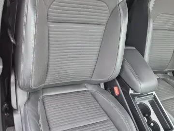 Ford Kuga 2.0 TDCi 4WD Powershift Titanium