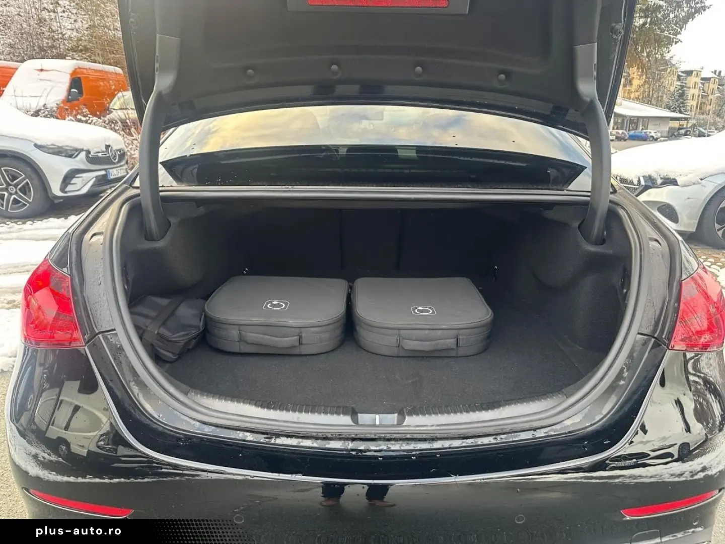 MERCEDES-BENZ C 300 e AMG-PREMIUM NIGHT DISTRONIC WI&hellip;