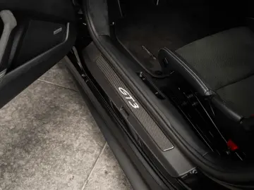 PORSCHE 992 (911) GT3 Clubsport  CARBONROOF LIFT BOSE