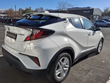 Toyota C-HR 1.8 HSD 4x2 CVT C-enter