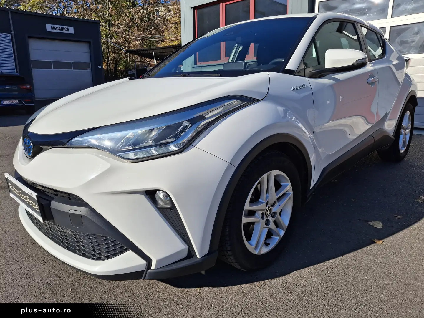 Toyota C-HR 1.8 HSD 4x2 CVT C-enter