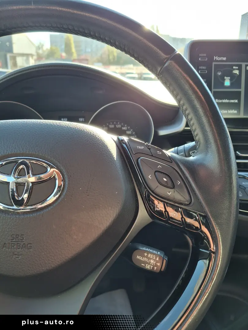 Toyota C-HR 1.8 HSD 4x2 CVT C-enter