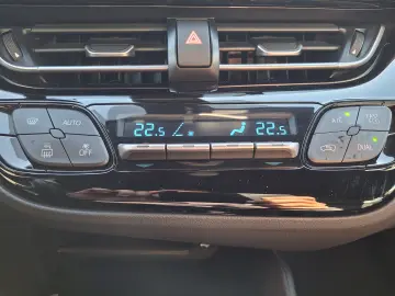 Toyota C-HR 1.8 HSD 4x2 CVT C-enter