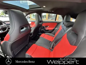 MERCEDES-BENZ CLA250e SB MBUX DIST PAN AC LADEN AMG LINE ADV