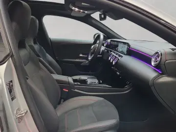 MERCEDES-BENZ CLA 250 e AMG Coupé AHK Pano Multibeam&hellip;