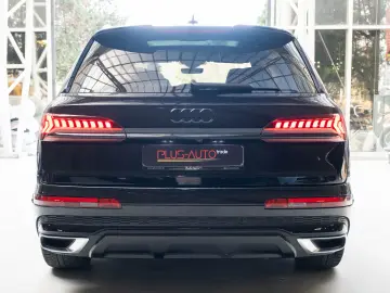 Audi Q7 Quattro 50TDi 3xS-Line
