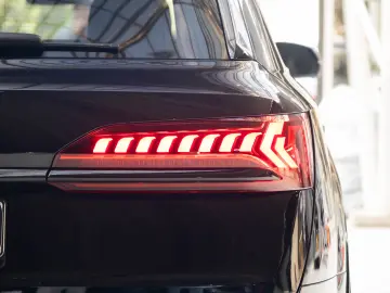 Audi Q7 Quattro 50TDi 3xS-Line