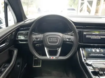 Audi Q7 Quattro 50TDi 3xS-Line