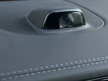 MERCEDES-BENZ E 300 de AMG-Adv Superscreen 20  Sitzk&hellip;