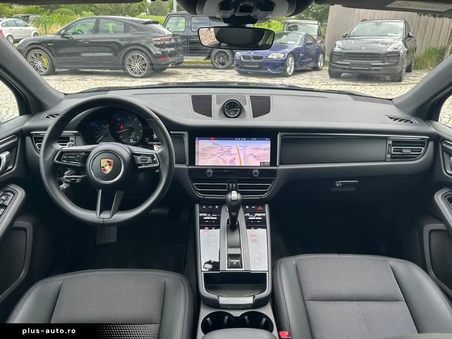 PORSCHE Macan Pano PDLS CarPlay AluPaket ACC Kam360  20