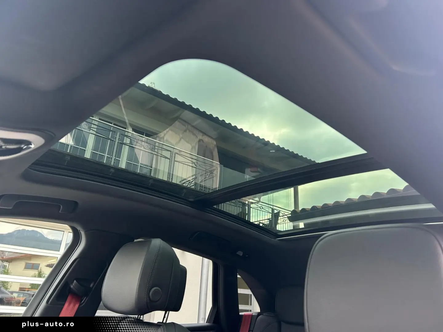 PORSCHE Macan Pano PDLS CarPlay AluPaket ACC Kam360  20