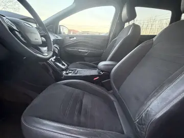 Ford Kuga St Line Automat 4x4 AWD