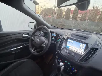 Ford Kuga St Line Automat 4x4 AWD