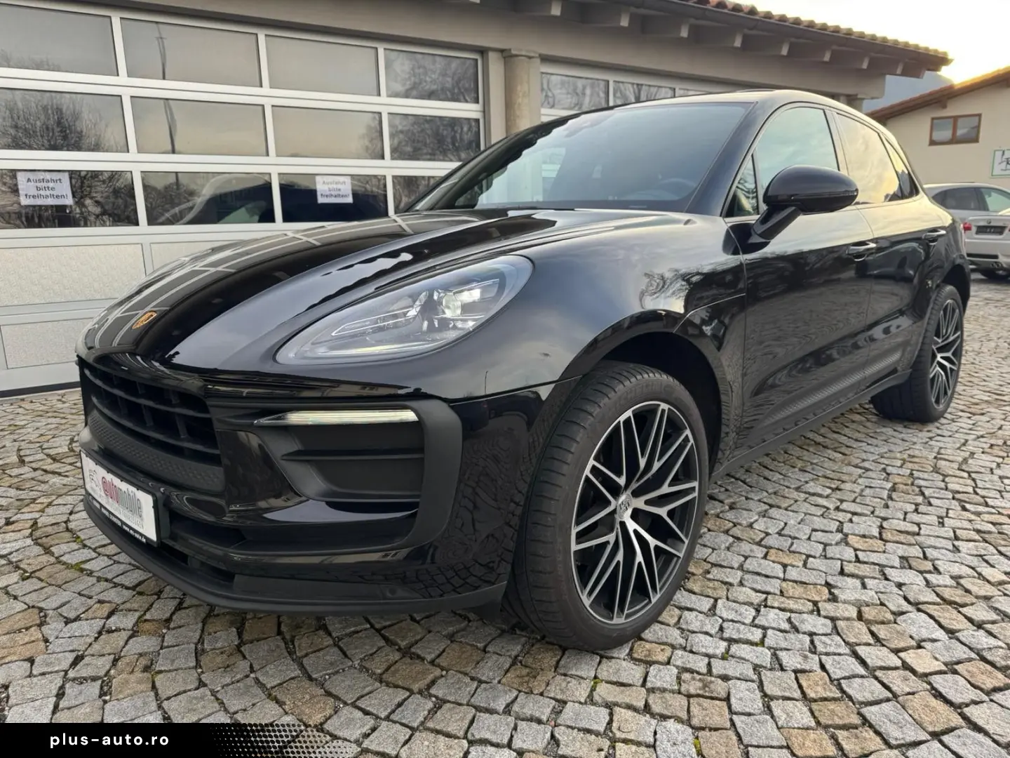 PORSCHE Macan Approved 10 26 Pano Bose 14Wege Kamera 21