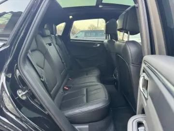 PORSCHE Macan Approved 10 26 Pano Bose 14Wege Kamera 21