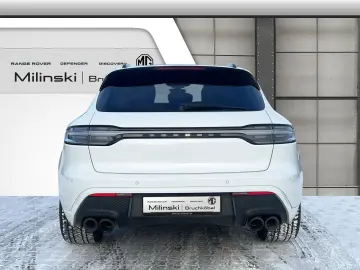 PORSCHE Macan Basis  8f.bereift Unfallfrei