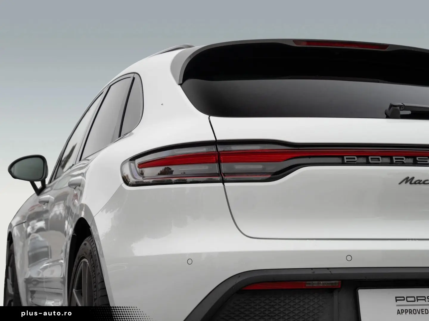 PORSCHE Macan T Surround View Abstandsregeltempostat