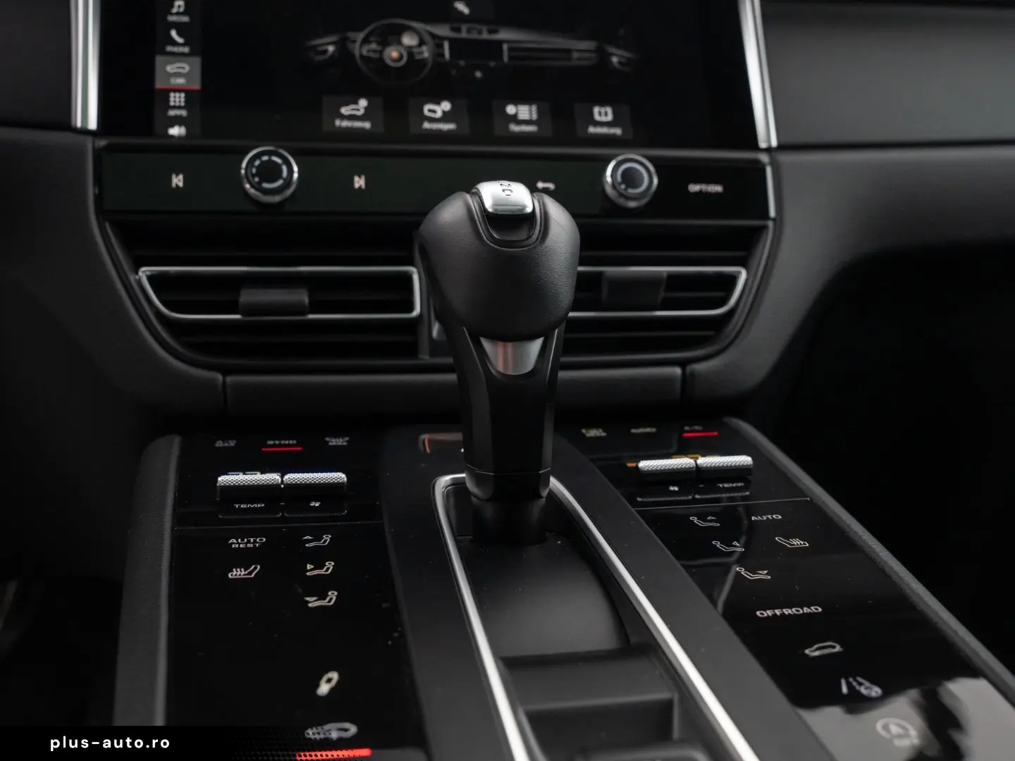 PORSCHE Macan T Surround View Abstandsregeltempostat