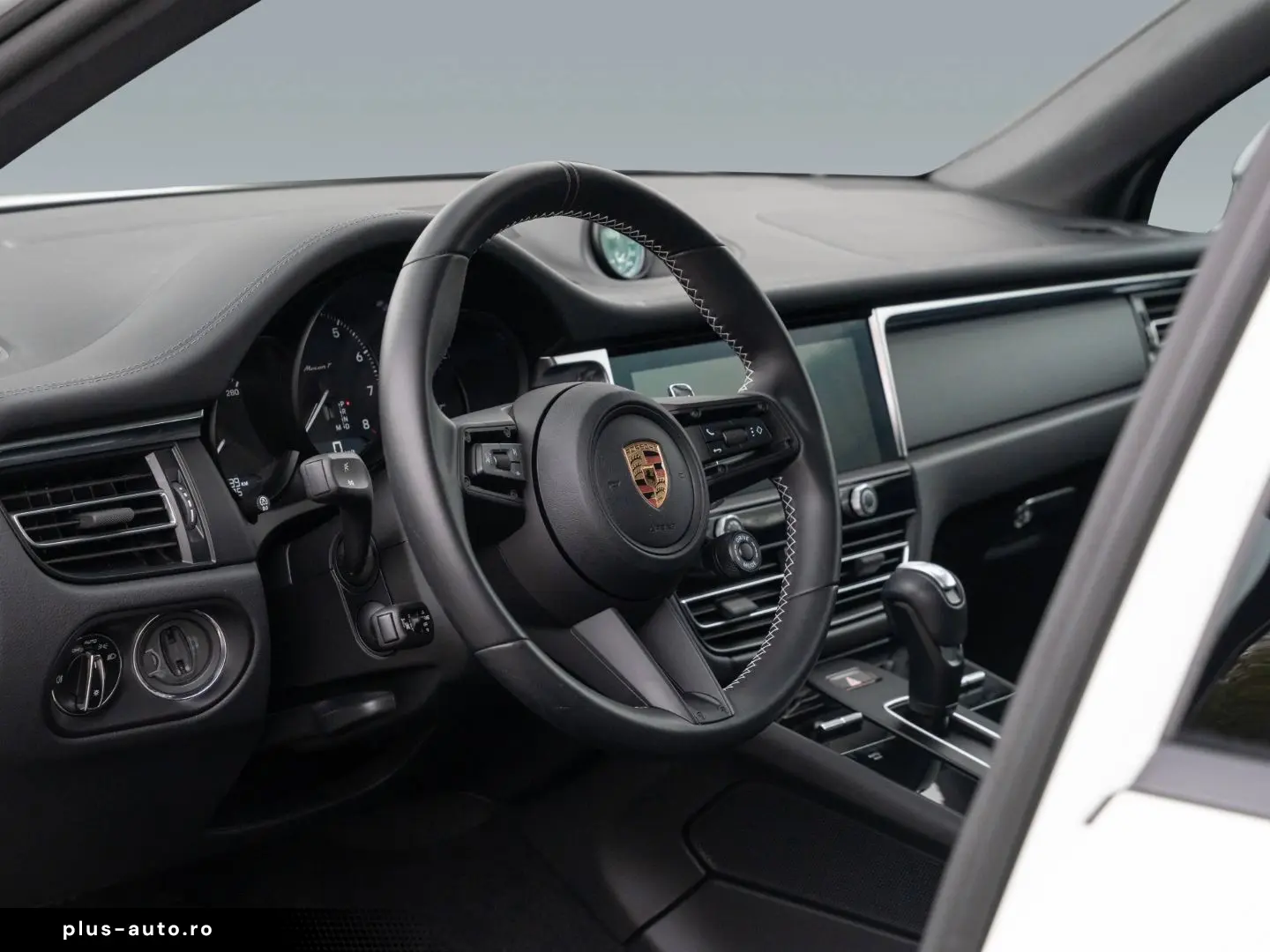 PORSCHE Macan T Surround View Abstandsregeltempostat