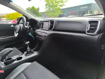 Kia Sportage 1.6 GDI 6MT 4x2 Style