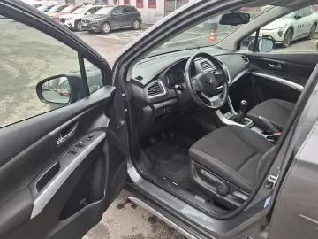 Suzuki S-Cross 1.0 Passion