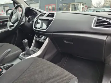 Suzuki S-Cross 1.0 Passion