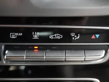 MERCEDES-BENZ G 63 AMG INDIVIDUAL DESIGNO EXCLUSIVE