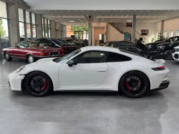 PORSCHE 992 GT3 Clubsport Carbon Schalensitze LIFT BOSE
