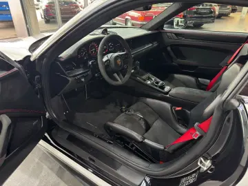 PORSCHE 992 GT3 Clubsport Carbon Schalensitze LIFT BOSE