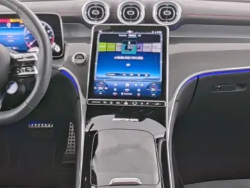 MERCEDES-BENZ AMG GLC 43 4M Coupé NIGHT PANO 360  STHZ KEYL