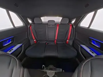 MERCEDES-BENZ AMG GLC 43 4M Coupé NIGHT PANO 360  STHZ KEYL