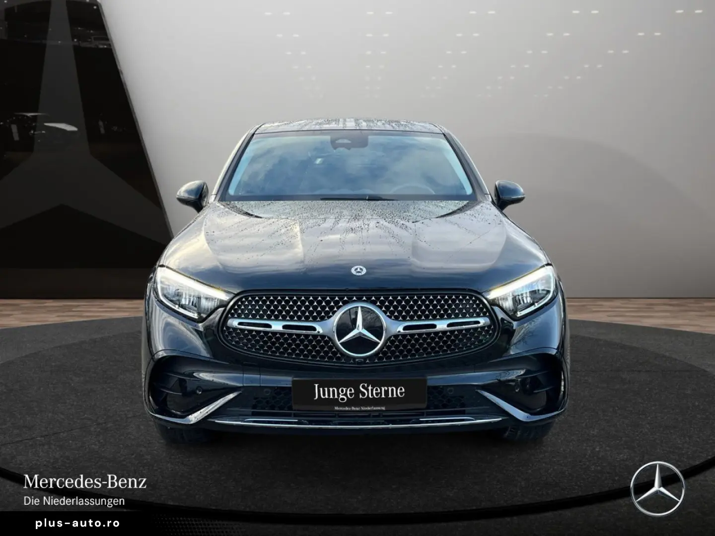 MERCEDES-BENZ GLC 200 4M Cp AMG PANO AHK MEMORY Easy-Pack 19