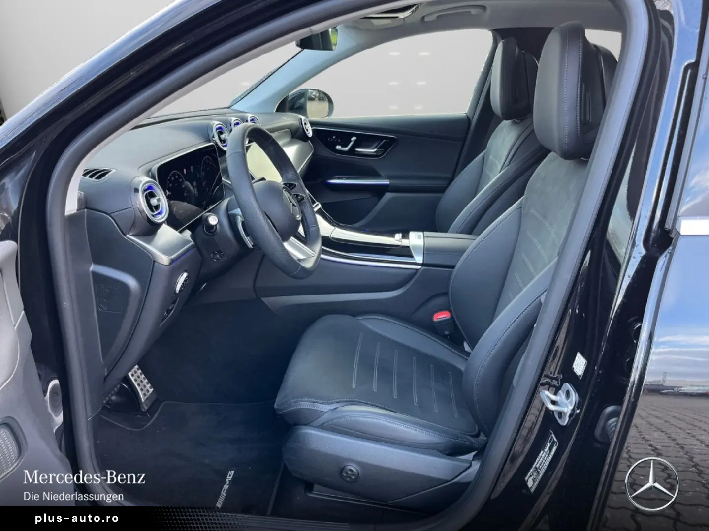 MERCEDES-BENZ GLC 200 4M Cp AMG PANO AHK MEMORY Easy-Pack 19