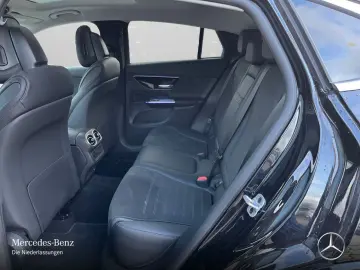 MERCEDES-BENZ GLC 200 4M Cp AMG PANO AHK MEMORY Easy-Pack 19