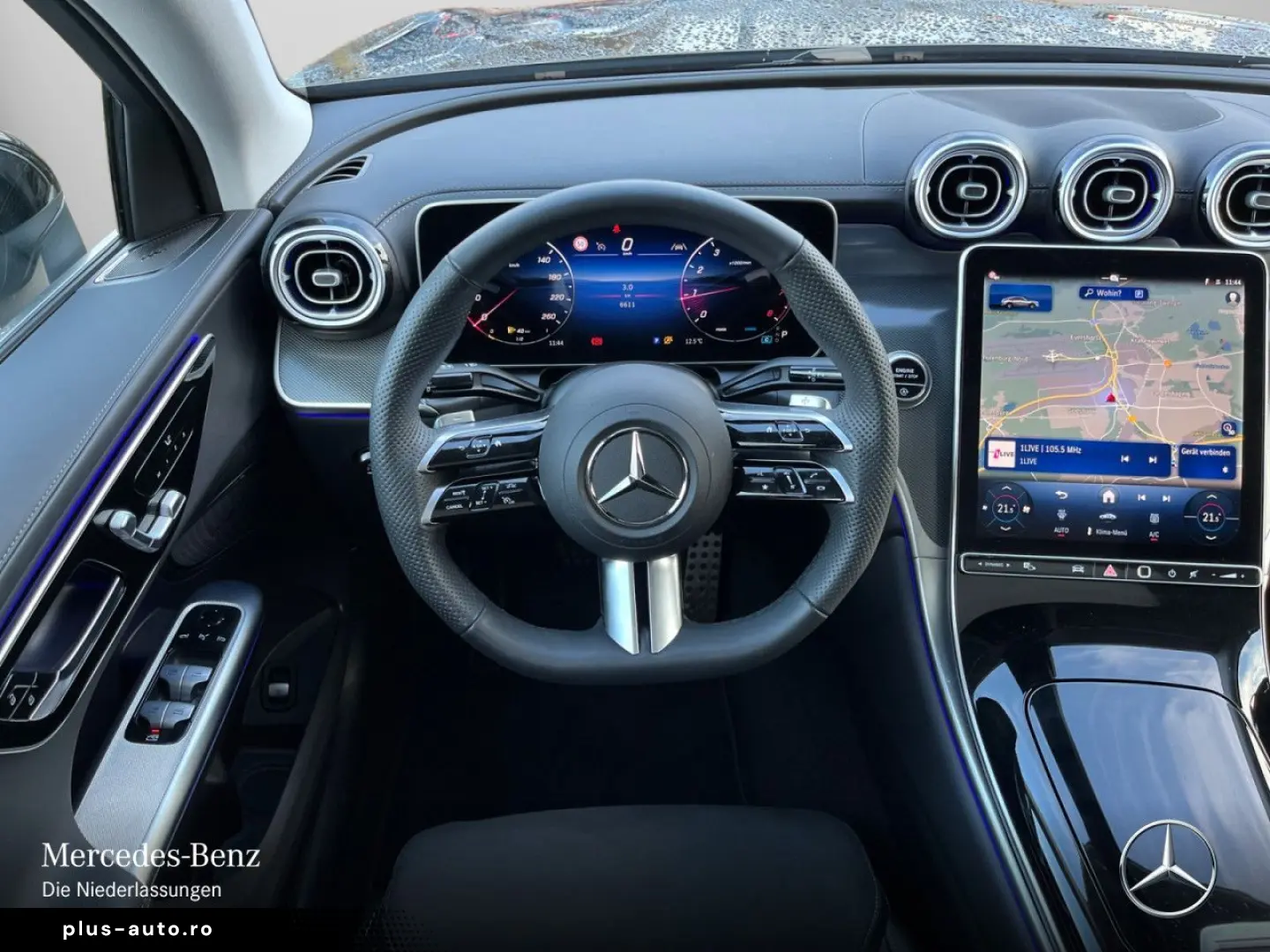 MERCEDES-BENZ GLC 200 4M Cp AMG PANO AHK MEMORY Easy-Pack 19