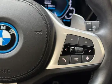 BMW X3 xDrive 30e M Sport ACC PANO LRHZ AHK H K QI