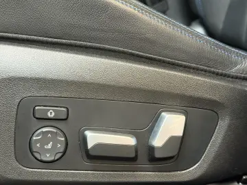 BMW X3 xDrive 30e M Sport ACC PANO LRHZ AHK H K QI