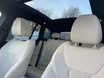 BMW X3 xDrive 20d M Sport Laserli. AHK el. GSD LM 21