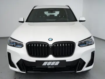 BMW X3 xDrive 30i (M-Sport Navi AHK Pano HUD HK STZ)