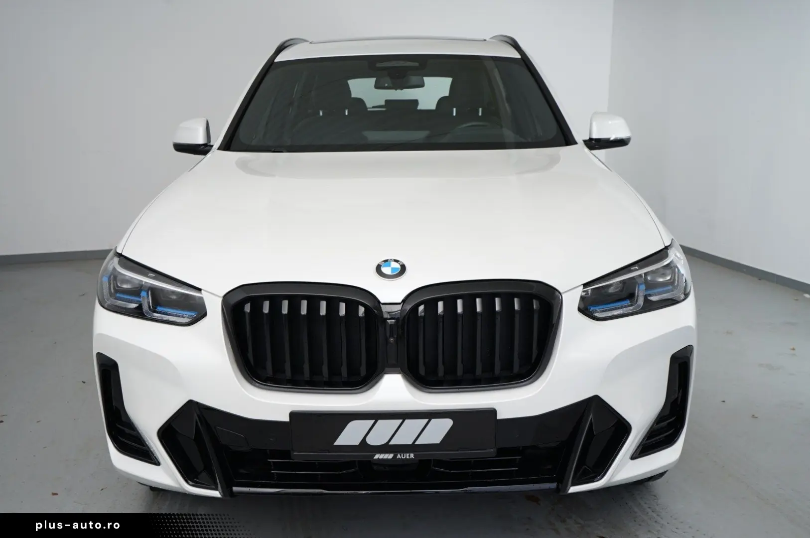 BMW X3 xDrive 30i (M-Sport Navi AHK Pano HUD HK STZ)