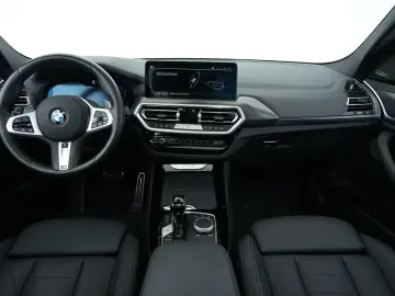 BMW X3 xDrive 30i (M-Sport Navi AHK Pano HUD HK STZ)