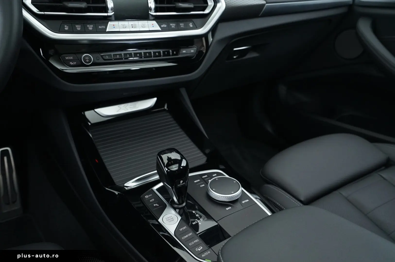 BMW X3 xDrive 30i (M-Sport Navi AHK Pano HUD HK STZ)